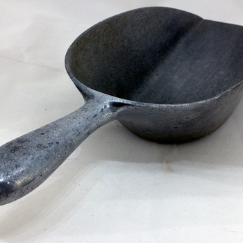 Wagner Scoop No. 4 - 3/4 Profile Reverse